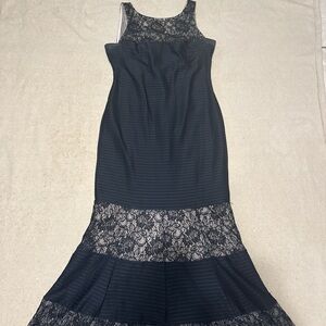 London Times Black Pleated Tiered Maxi Dress